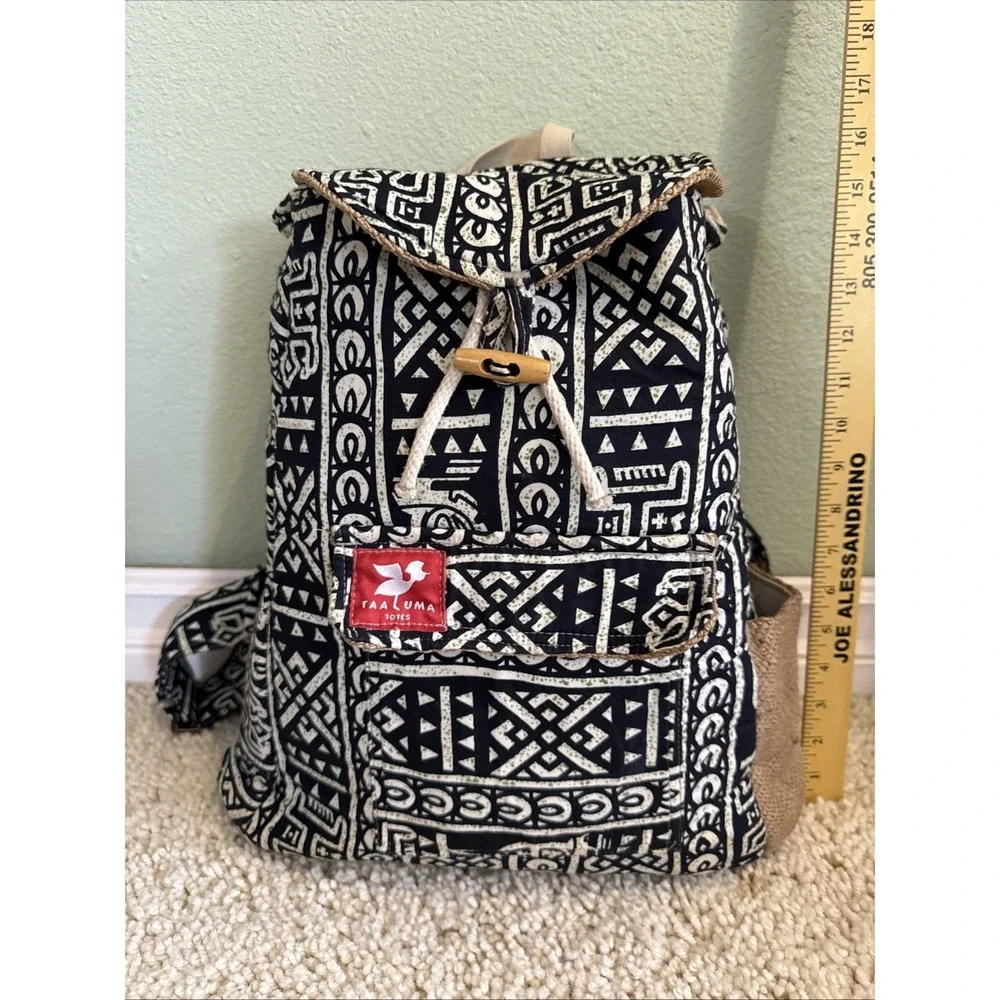 Taaluma Totes Mali Travel Computer Backpack Hawaiian Black & White Print